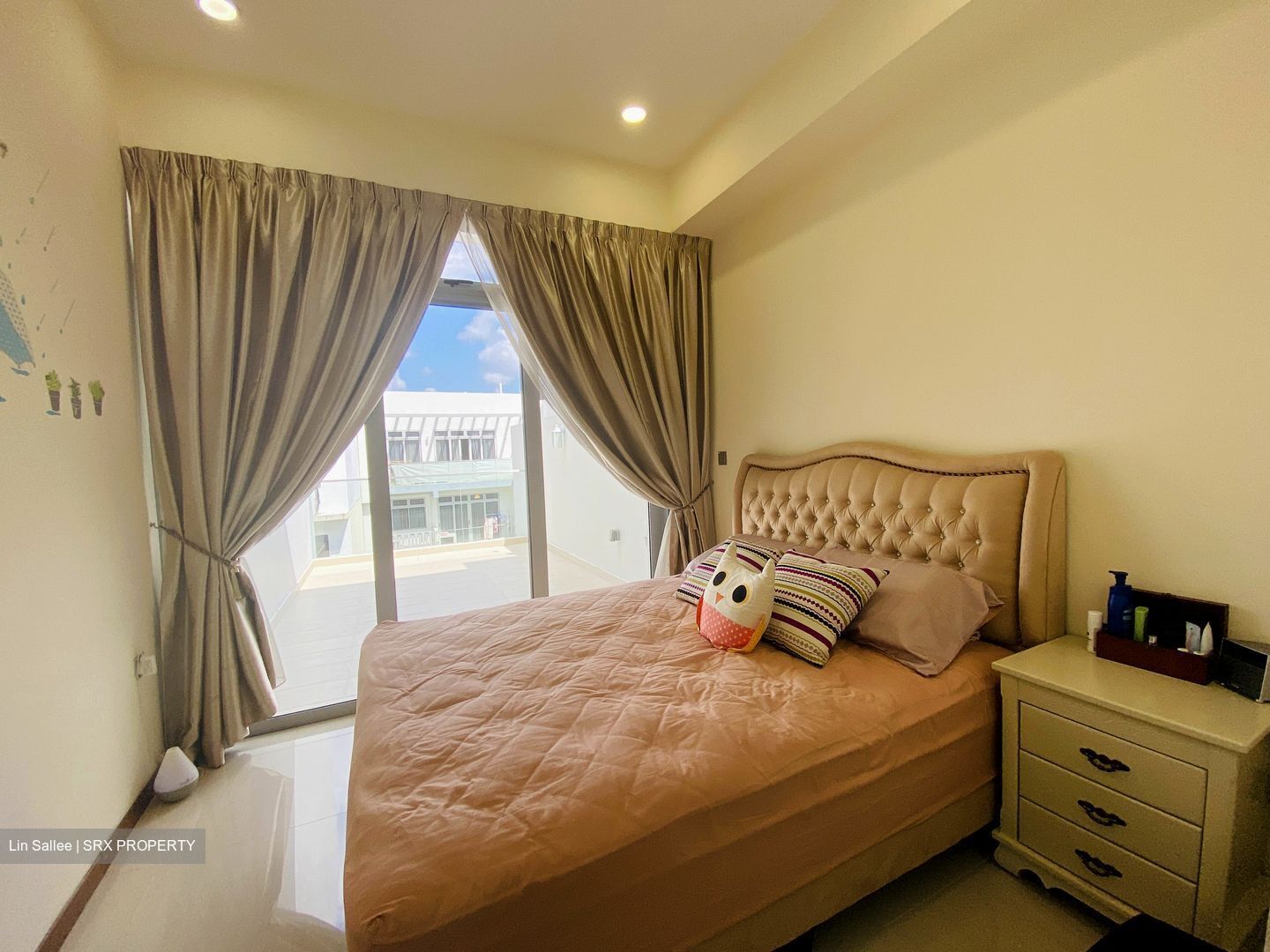 La Fleur (D14), Apartment #334208761